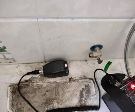 准格尔屋顶漏水维修公司分享下卫生间漏水的危害及解决方法